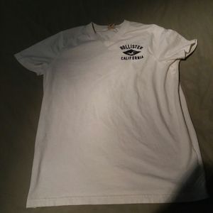 Hollister t shirt